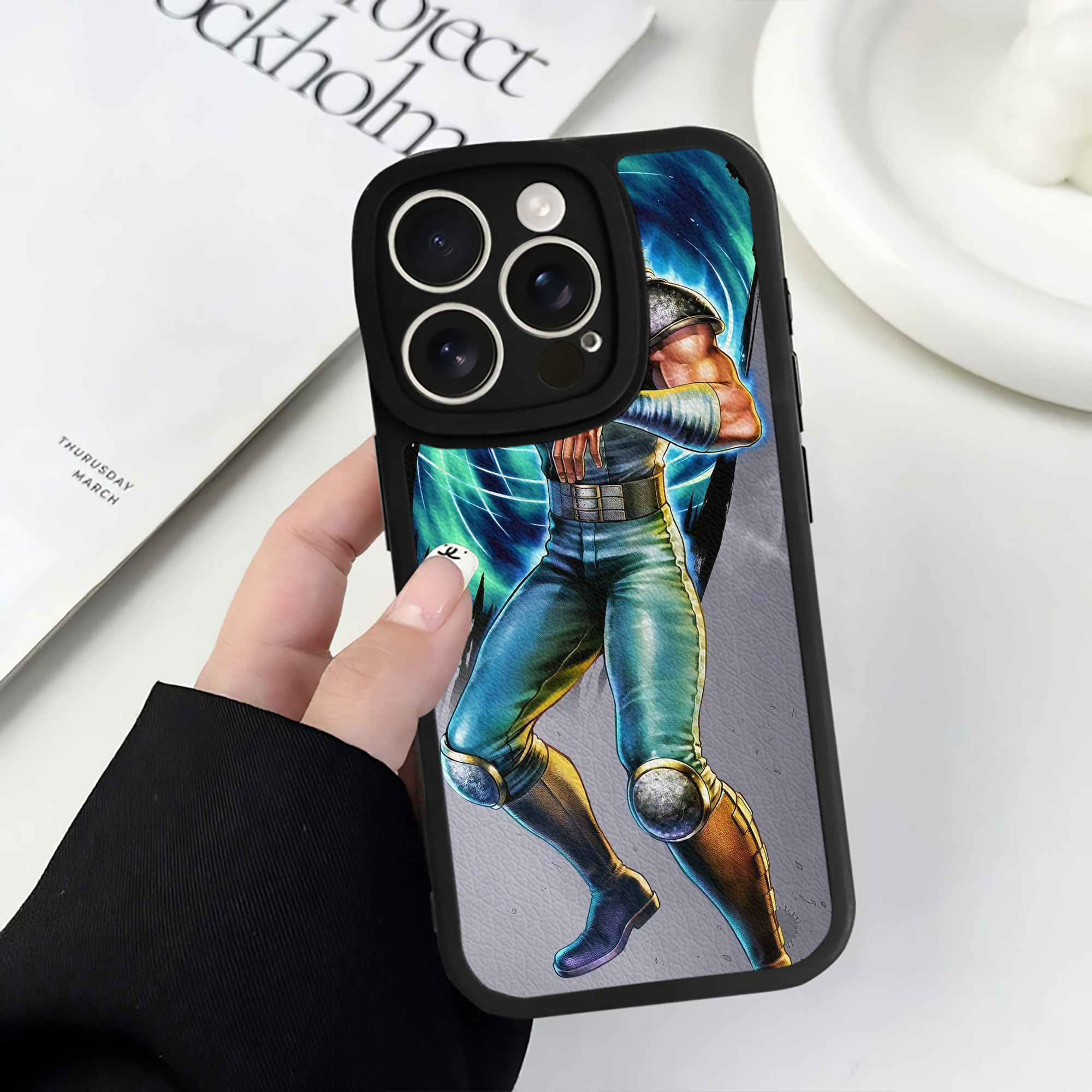 （画像用） 北斗の拳 Fist of the North Star 【iPhone 16シリーズ対応】シリコンスマホケース（レザー調） 材質：シリコン